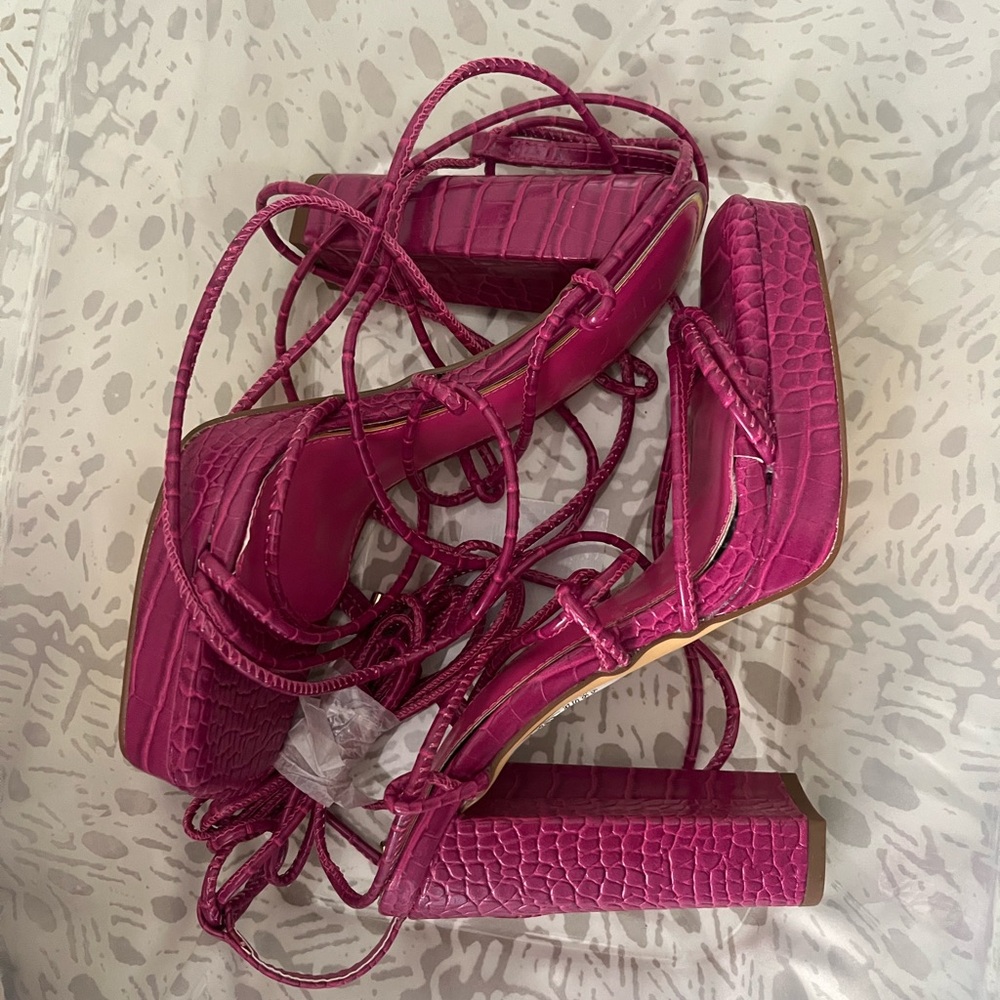 Women's Pink Strappy Heeled Sandals